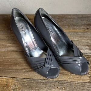 Maurices gray diagonal line peep toe high heels. Size 7.5. EUC.